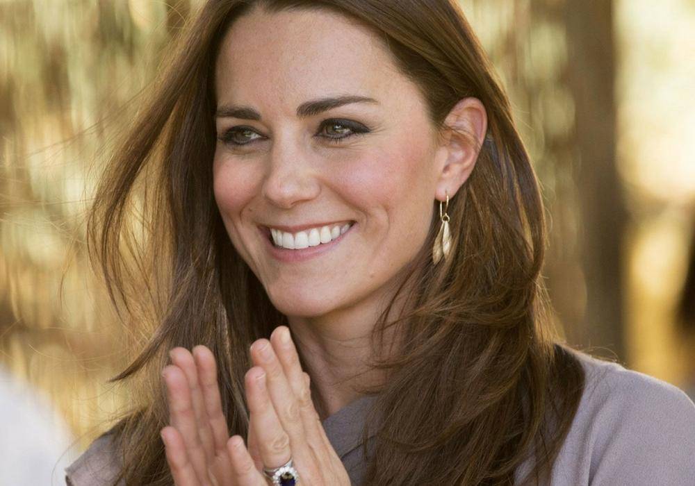 Selalu Tampil dengan Kuku Polos, Kate Middleton Dilarang Pakai Kutek?