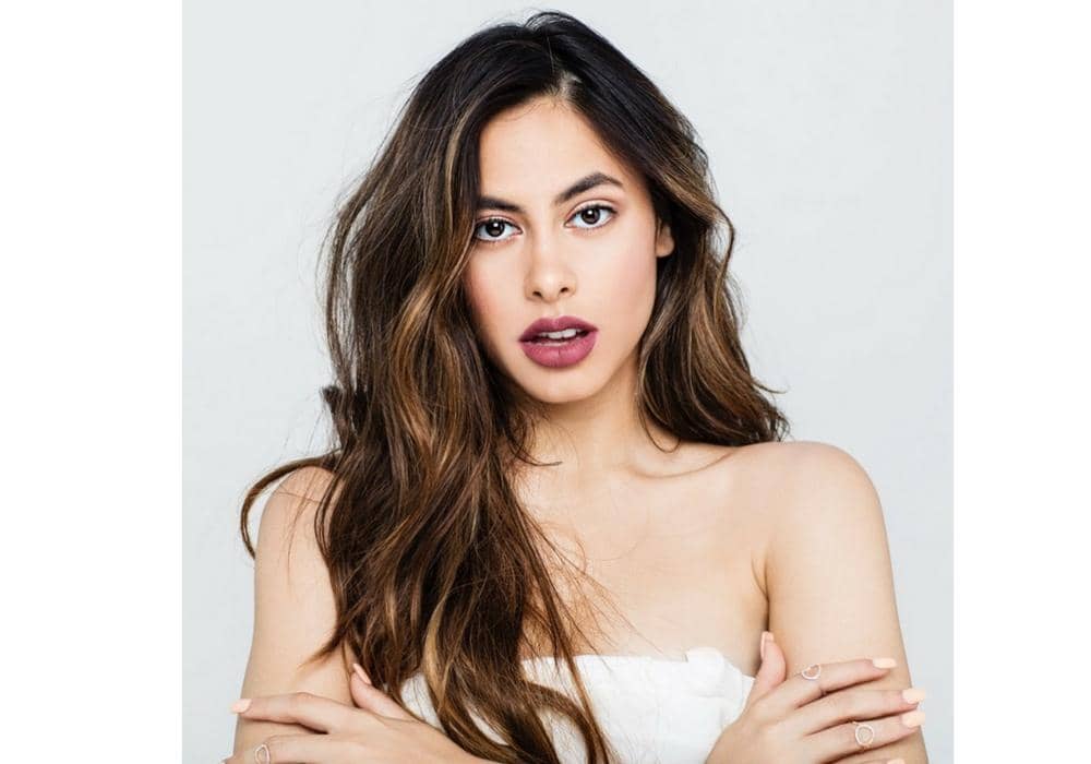 instagram.com/valerieethomas