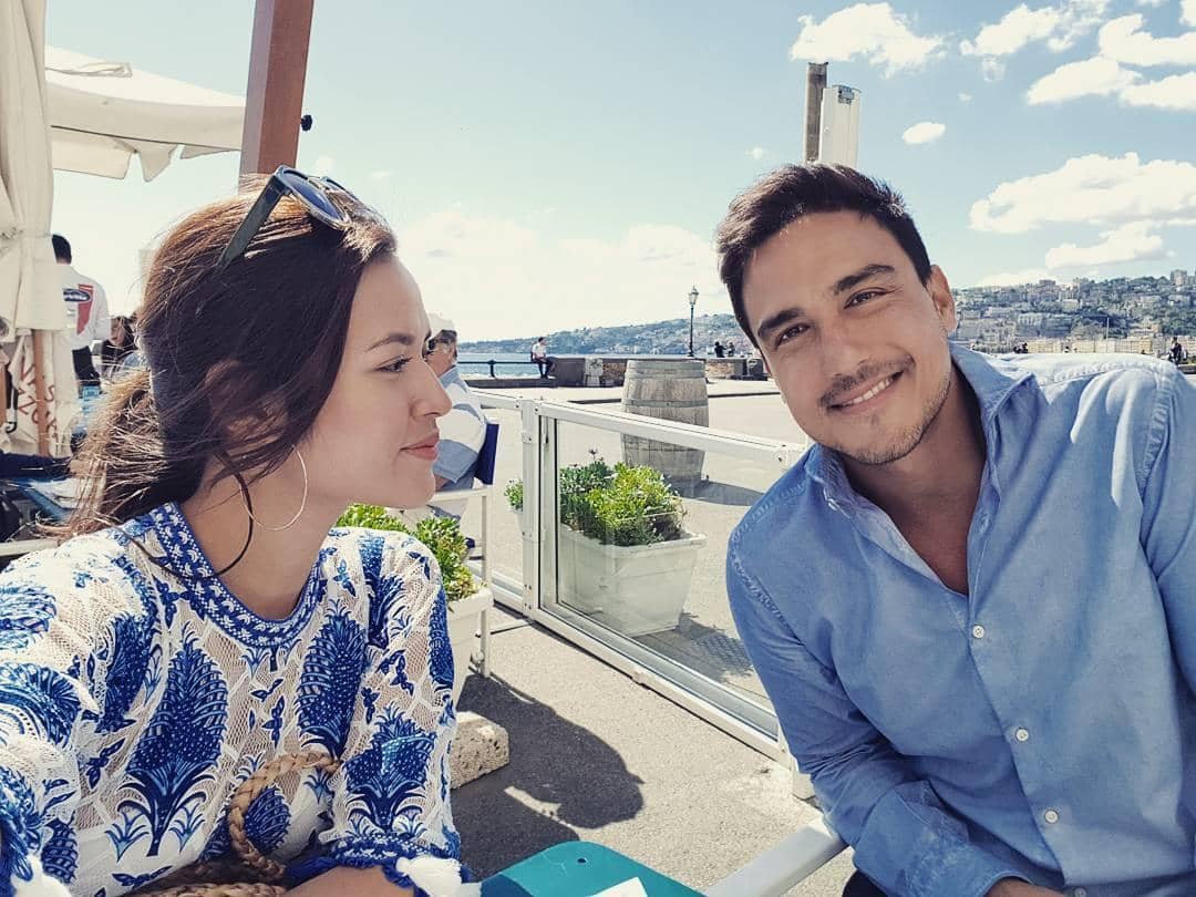Instagram @hamishdw