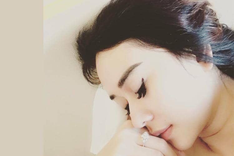 Instagram: @aurakasih