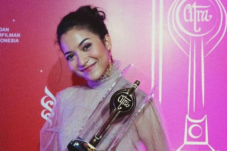 Instagram: @putrimarino