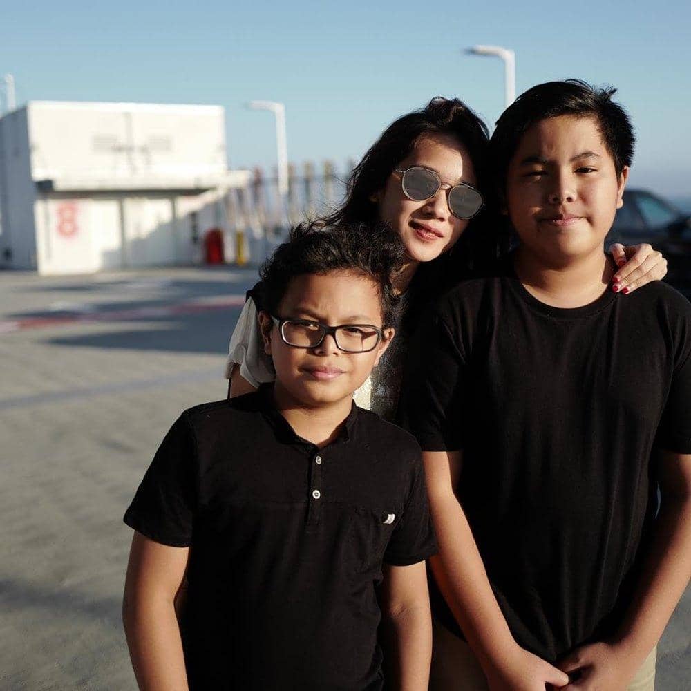 Instagram @gistaputri