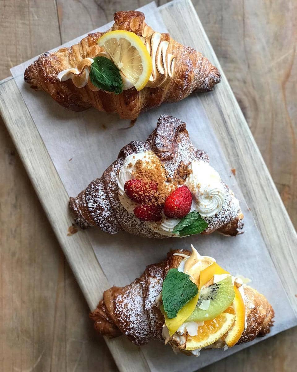 Instagram: @pastrywithjenn