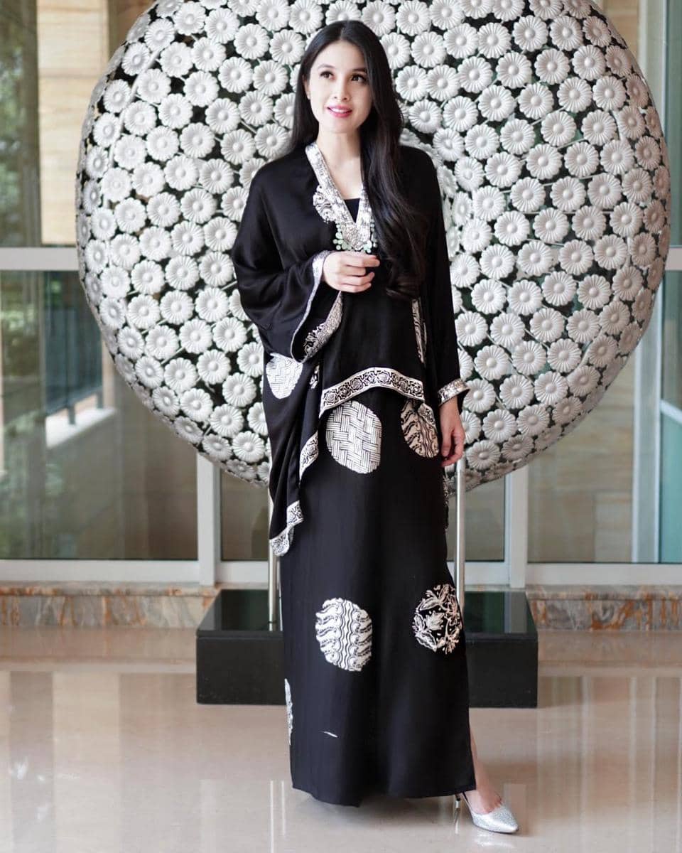 Foto: Instagram Sandra Dewi