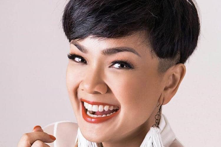 Instagram: @nirinazubir_