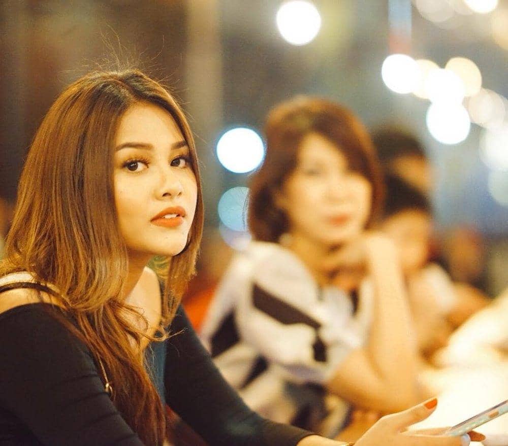 Instagram @aurelie.hermansyah