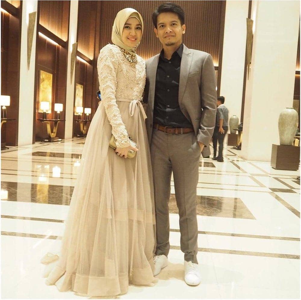 Instagram @dhiniaminarti