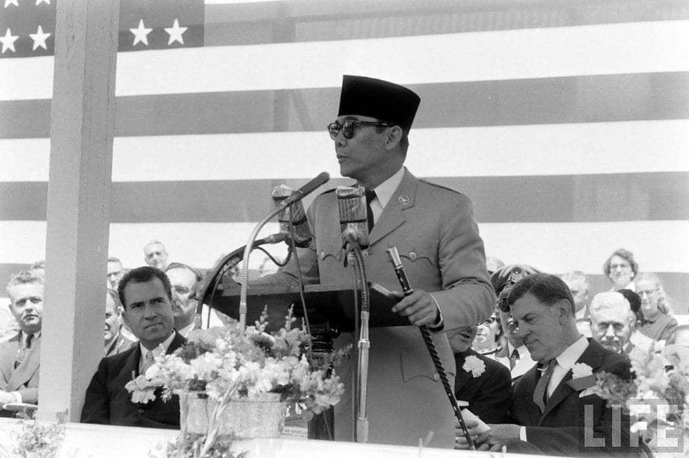 soekarno-muutawalli.blogspot.co.id