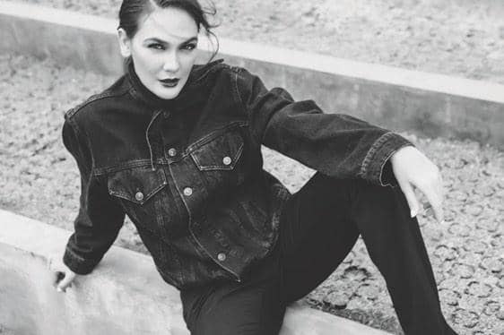 Berponi Hingga Rambut Bob, 7 Transformasi Luna Maya Ini Bikin Pangling