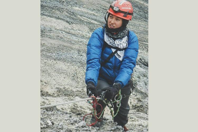 Instagram: @nadinelist