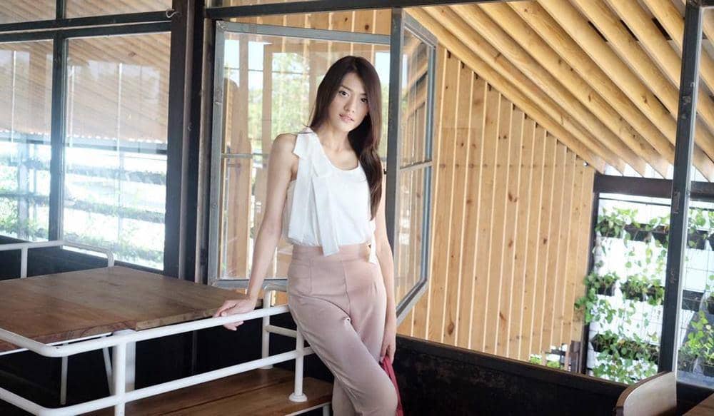 Instagram.com/anissaaziza