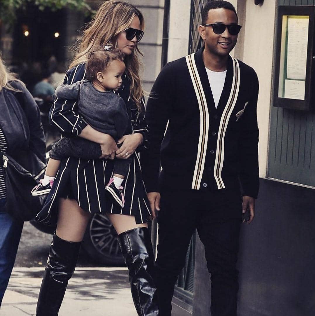 Instagram.com/ChrissyTeigen