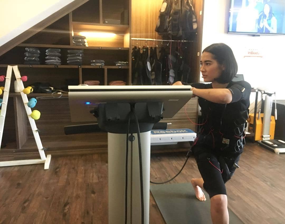 Instagram.com/nikenanjanii