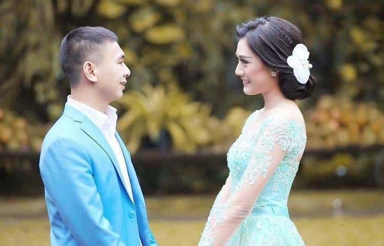 Instagram.com/anissaaziza