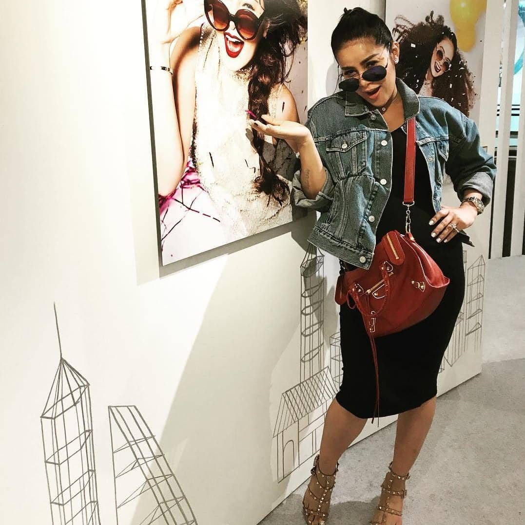 Instagram.com/ollaramlanaufar