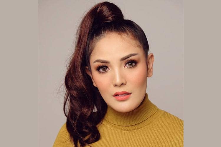 Instagram.com/nindyparasadyharsono