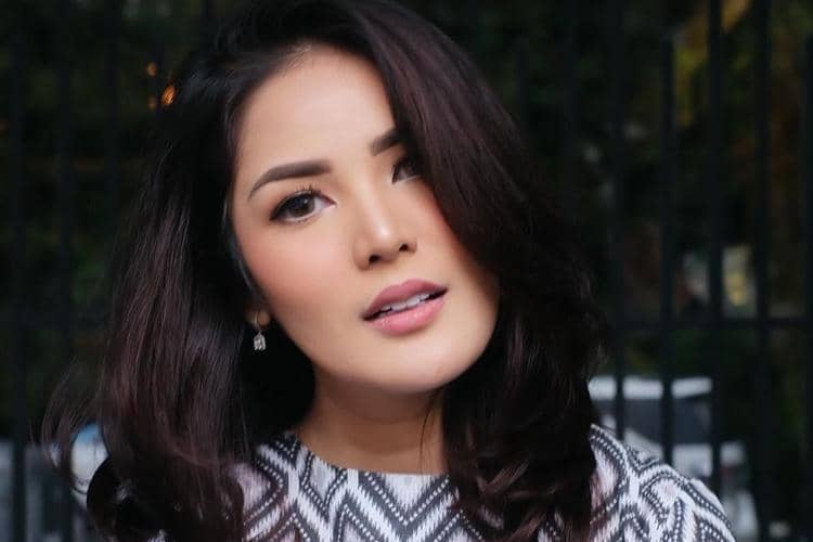 Instagram.com/nindyparasadyharsono