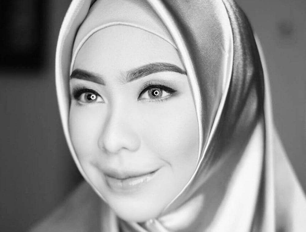 instagram.com/okisetianadewi