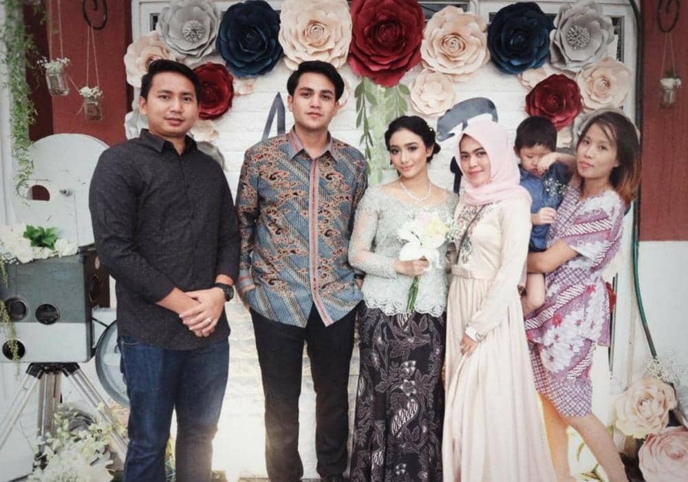 instagram.com/adzanabs