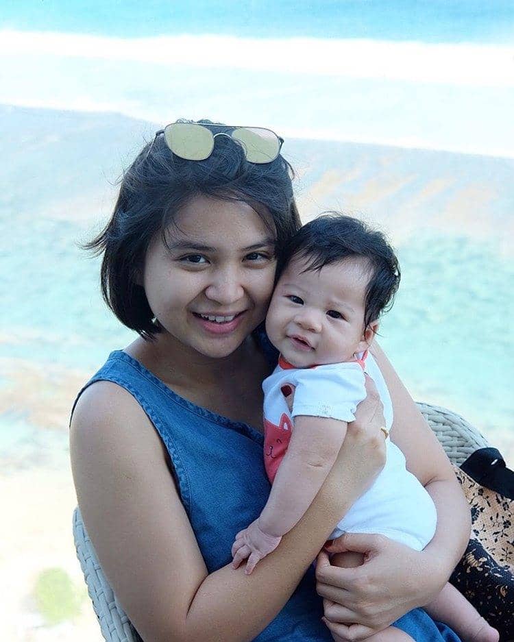 Instagram.com/putrititian