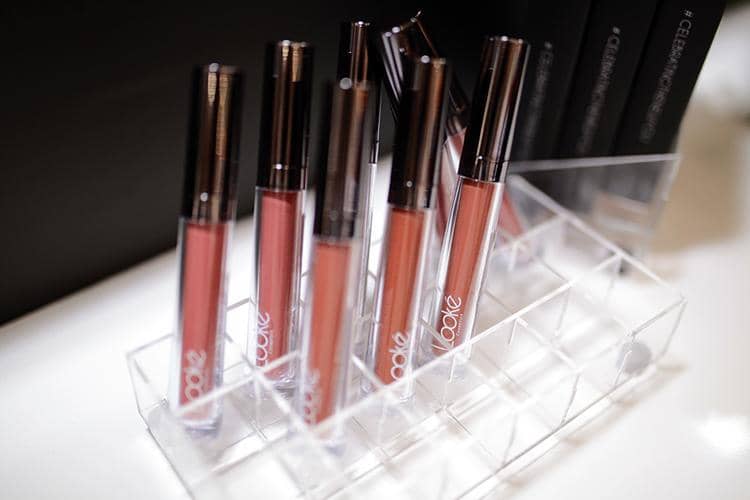 Popbela.com/Looke Cosmetics