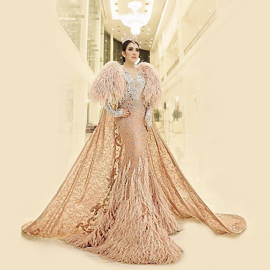 Instagram.com/Sebastian Gunawan