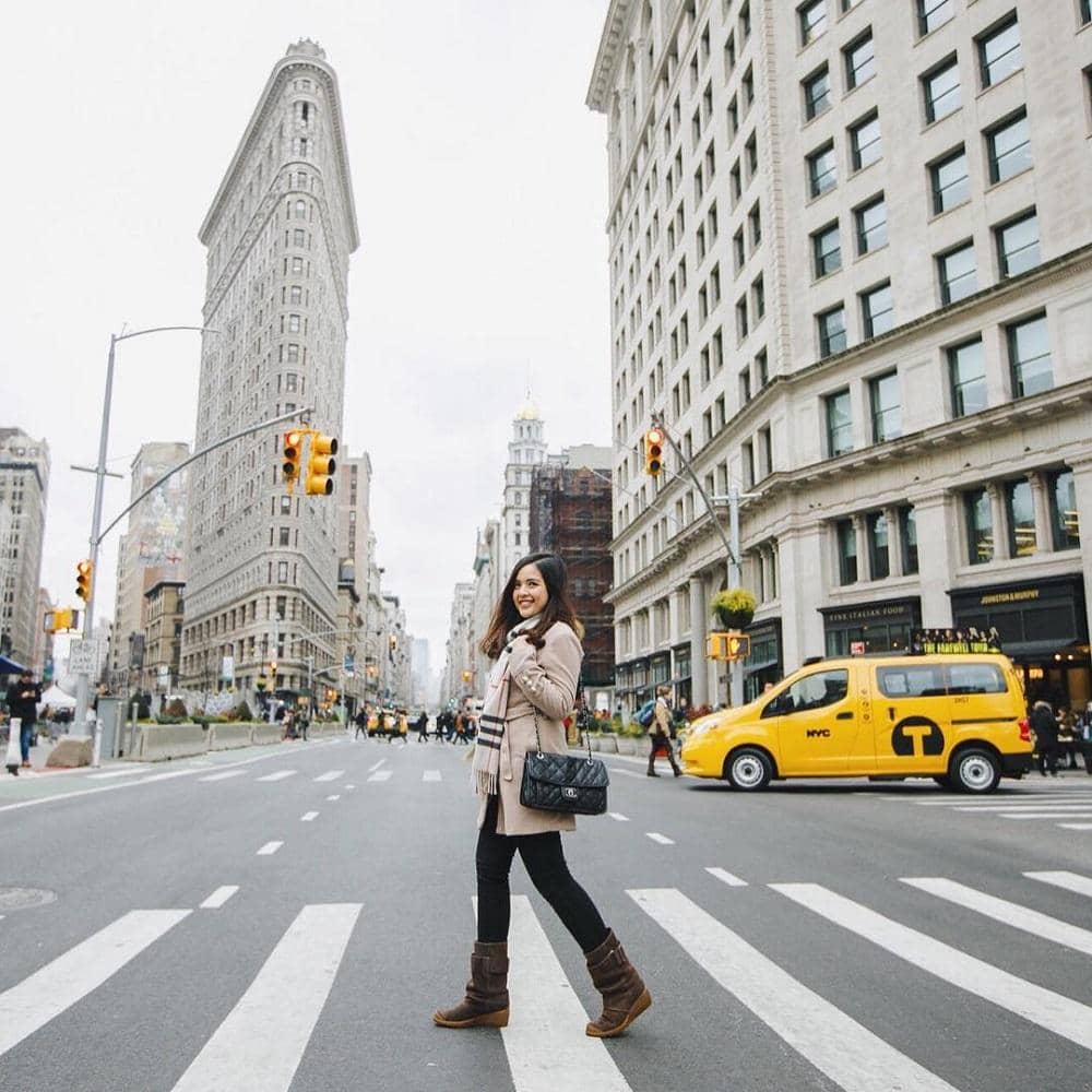 instagram.com/tasyakamila