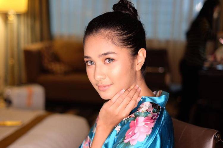 7 Gaya Rambut Mikha Tambayong yang Bikin Terpesona