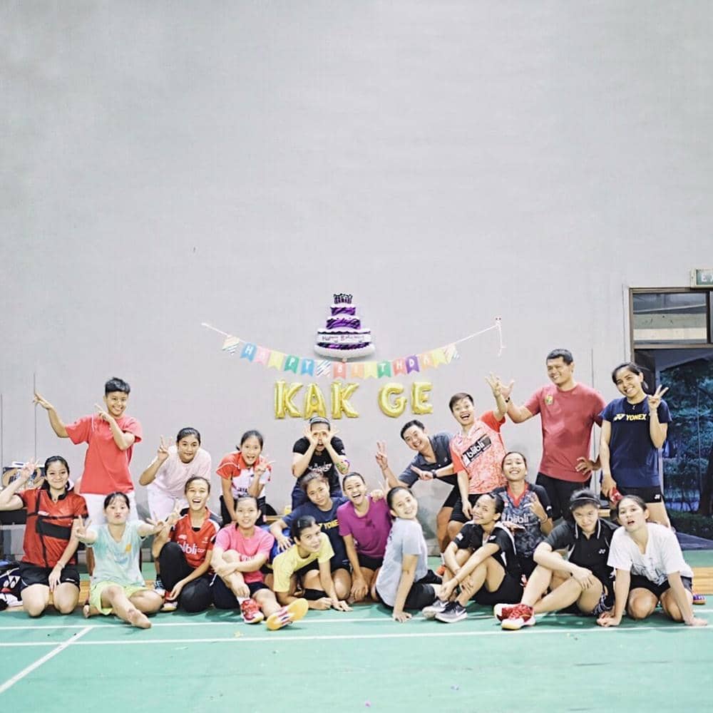 instagram.com/greyspolii