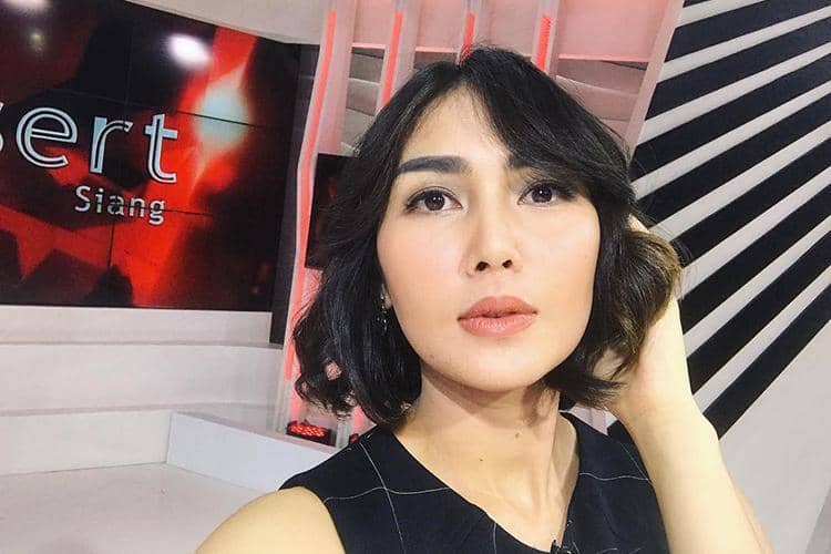 Instagram.com/@fenitarie