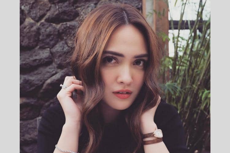 Instagram.com/@shandyaulia