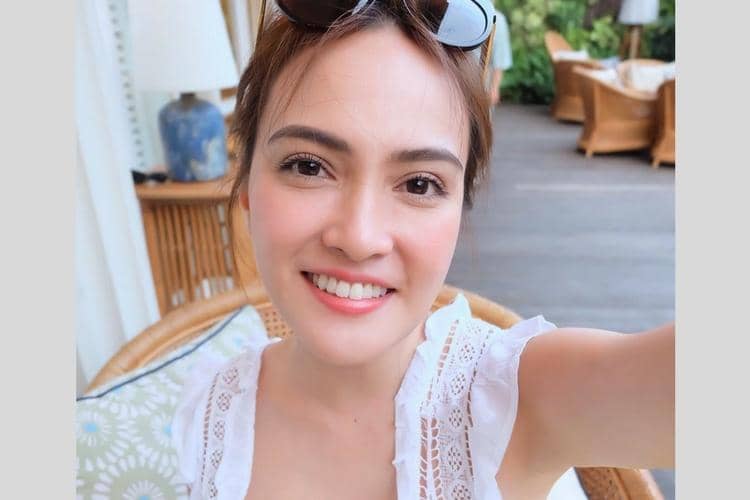 Instagram.com/@shandyaulia