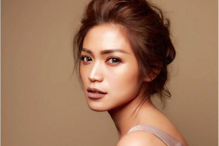 Nggak Selalu Digerai, Ini 5 Gaya Rambut Jessica Iskandar yang Lain