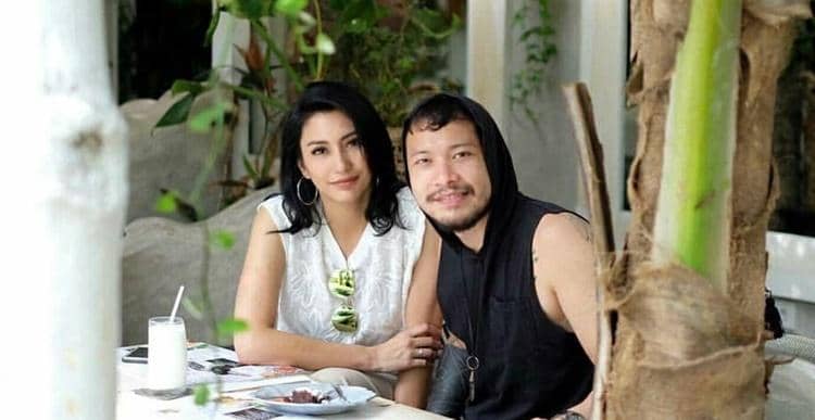 instagram.com/tyasmirasih