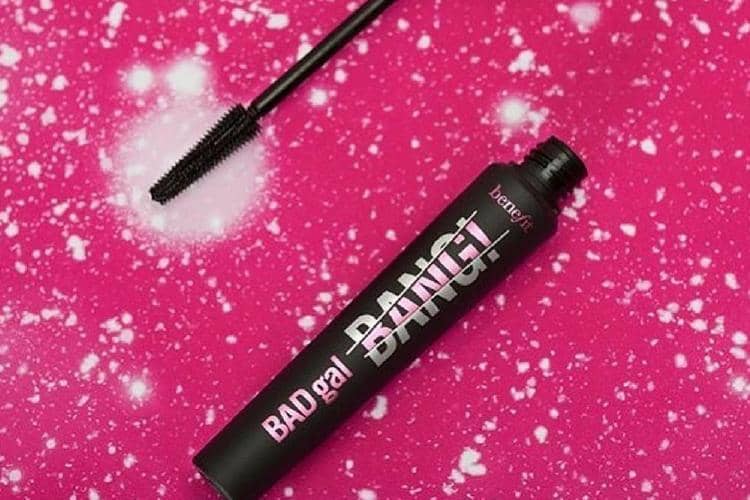 Instagram.com/@benefitindonesia