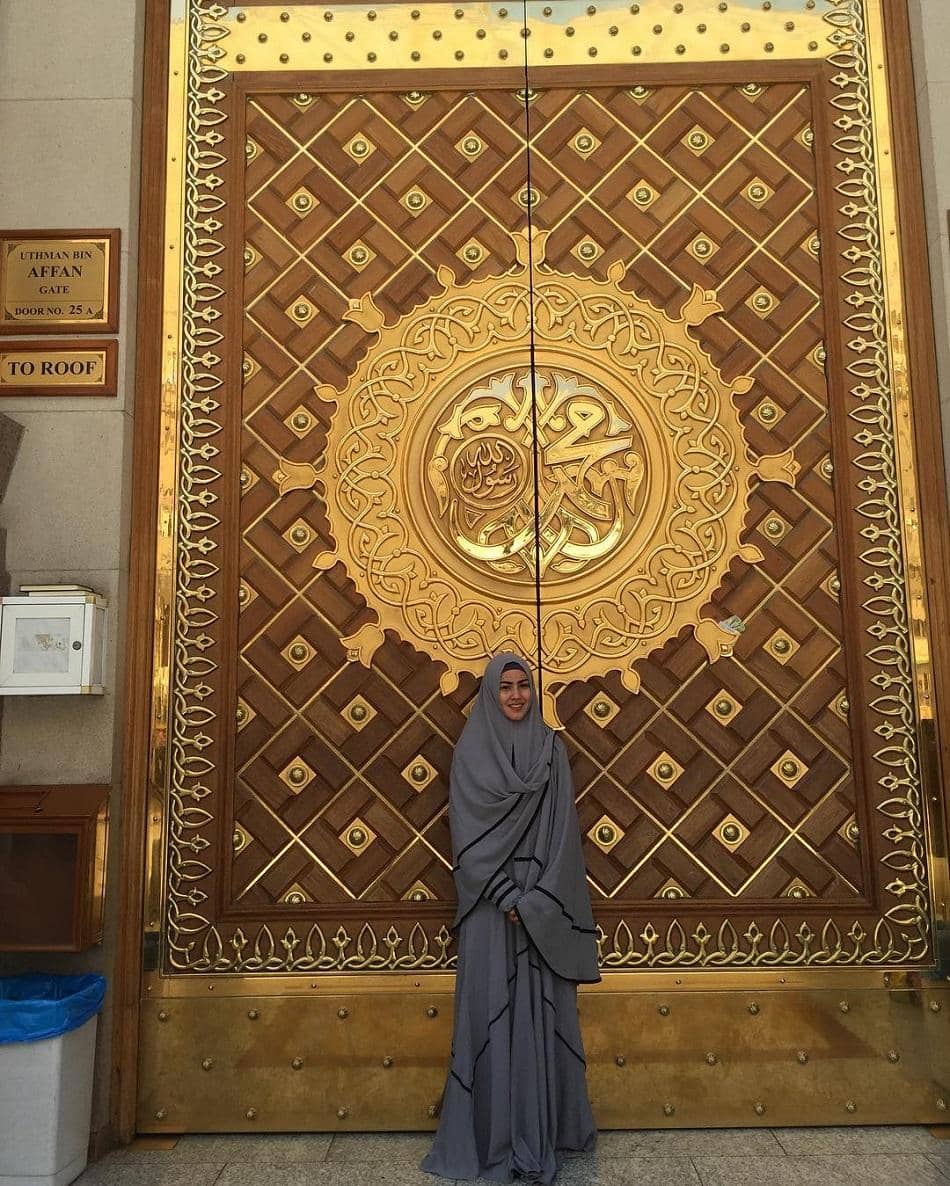 Instagram.com/kartikaputriworld