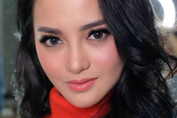 Instagram.com@ririnekawati