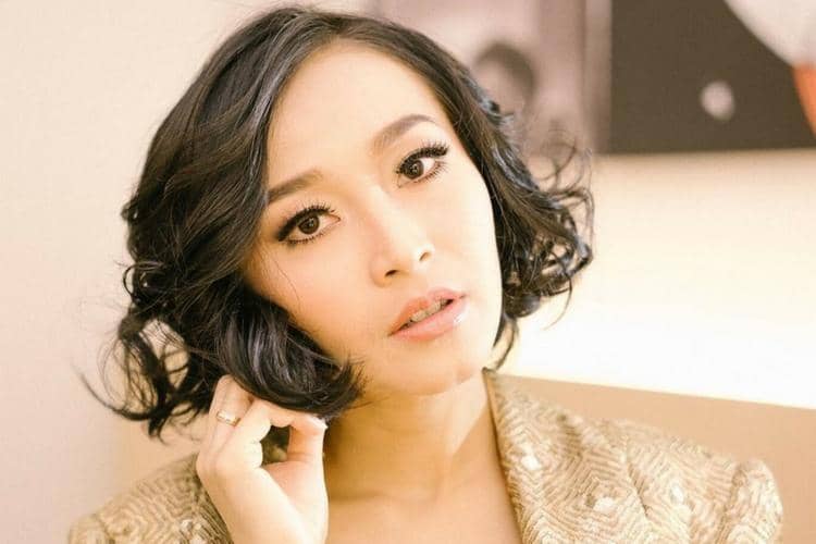 Instagram.com/@rinni_w/@rendraheryandik