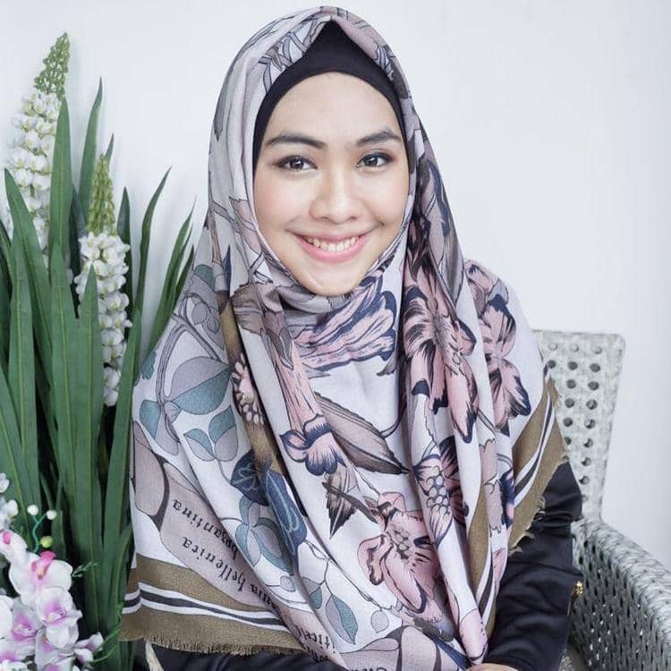 Instagram.com/okisetianadewi