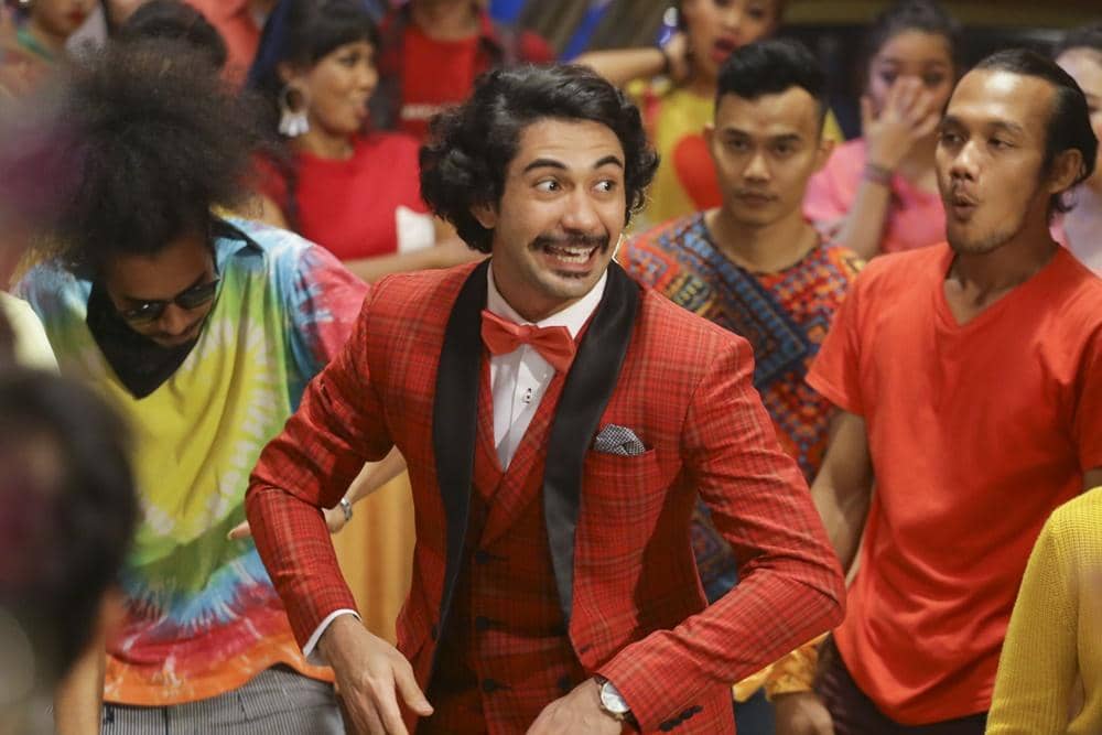 Popbela.com/Falcon Pictures