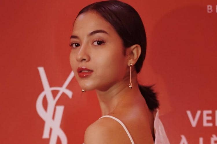 Instagram.com/@putrimarino/@nengao