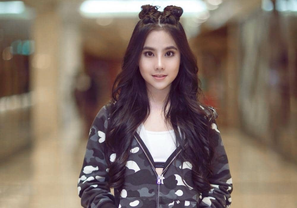 instagram.com/agatha_chelsea