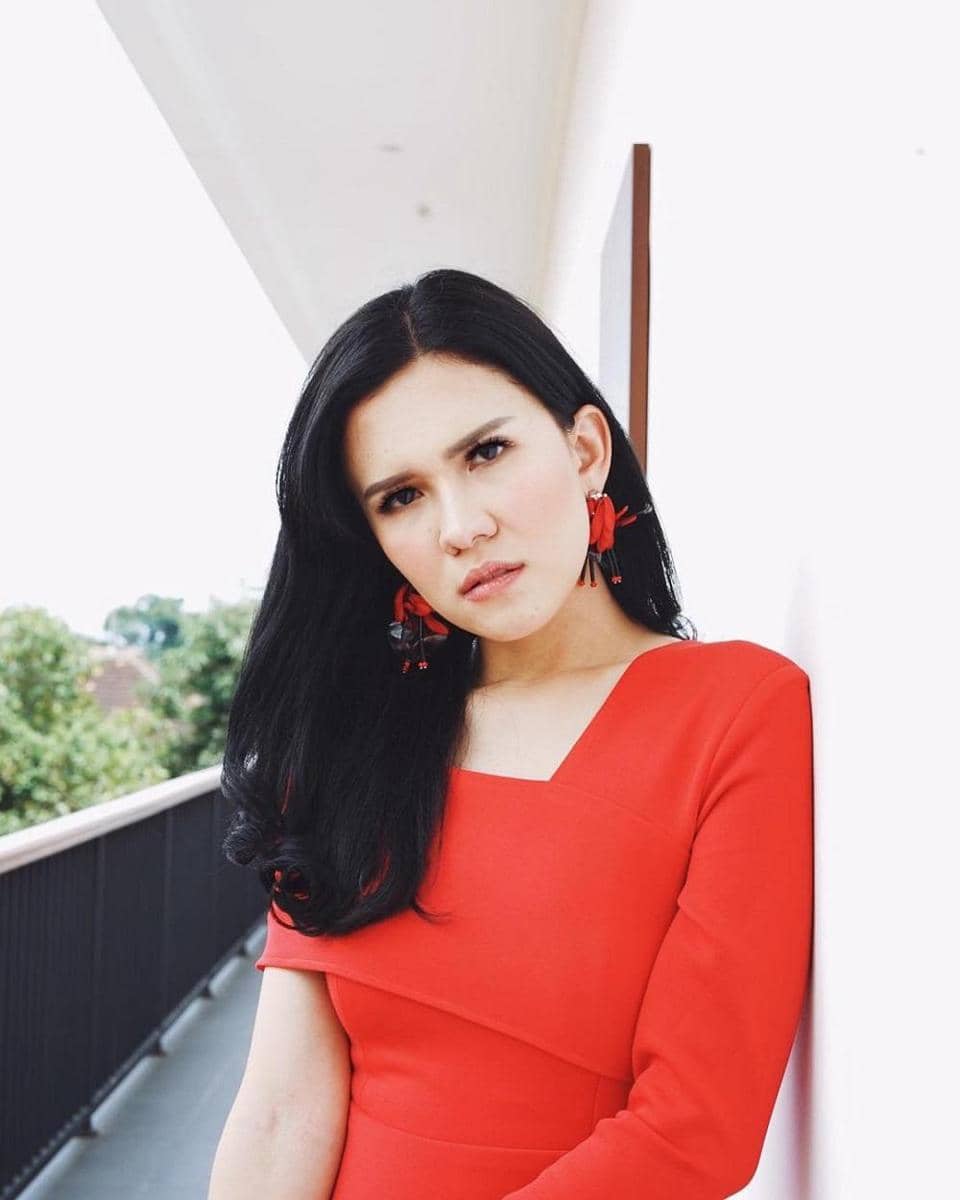 instagram.com/michellejoan_