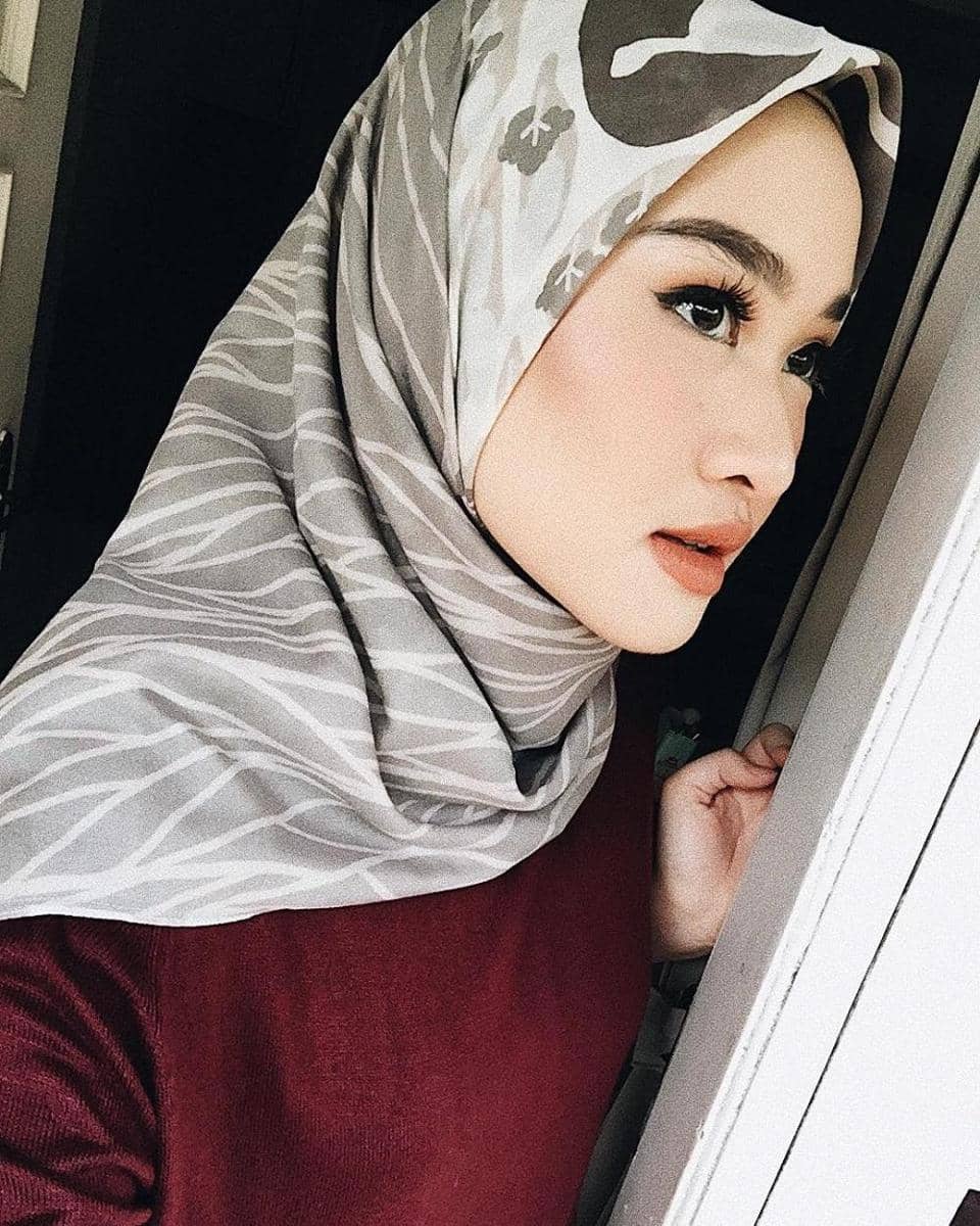 instagram.com/kiaraleswara