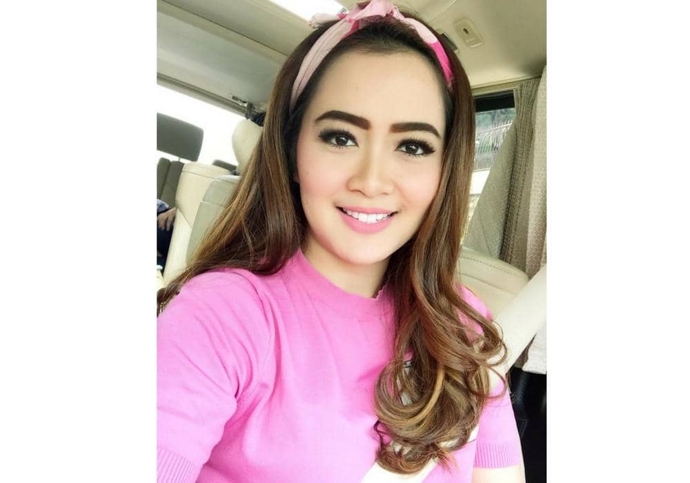instagram.com/vegadarwanti123