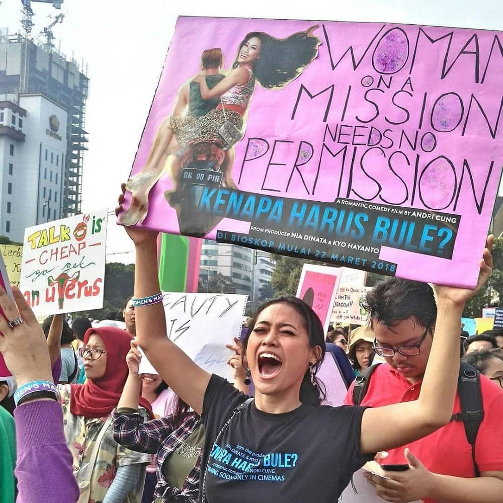 Instagram.com/kenapaharusbule