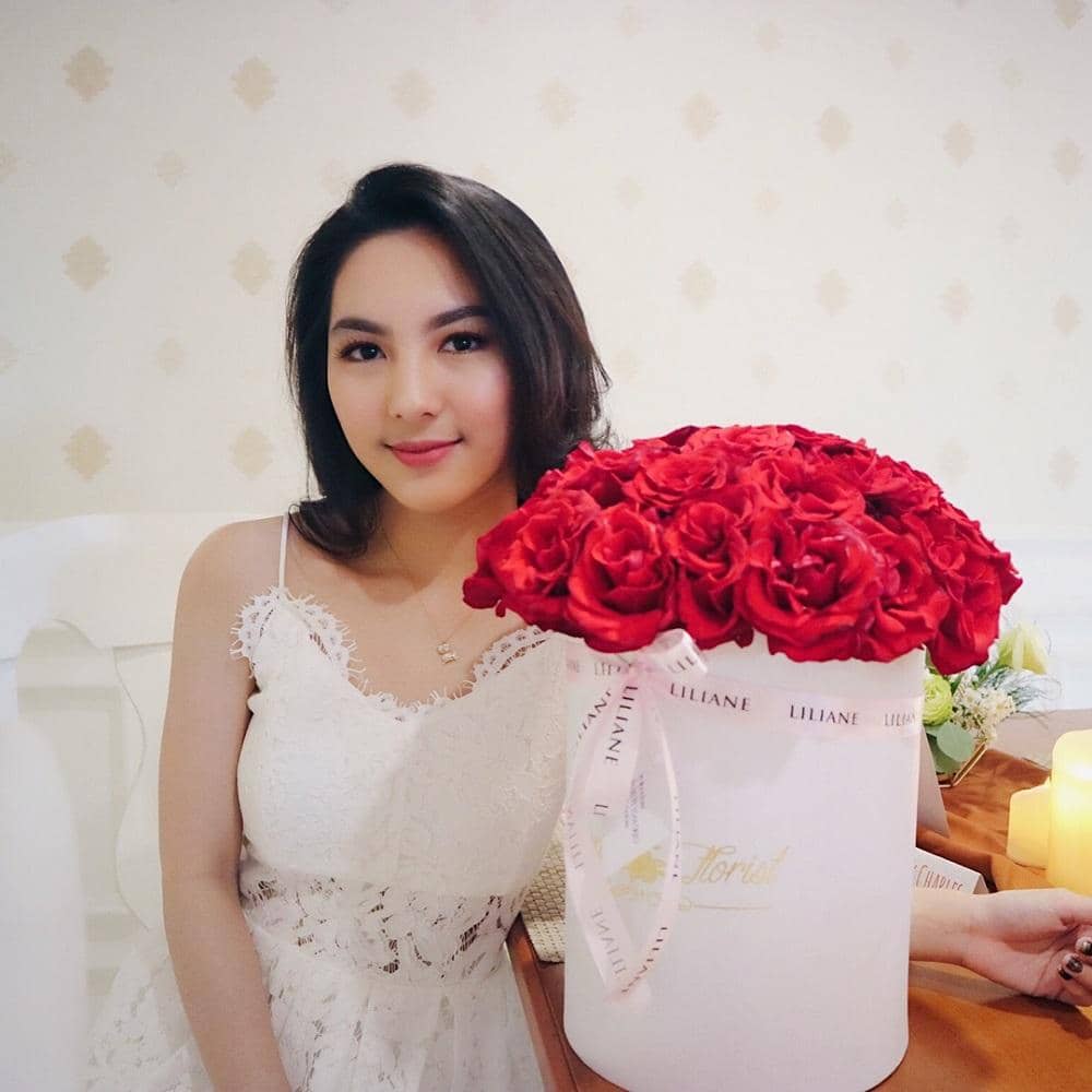 Instagram.com/deviennaaa