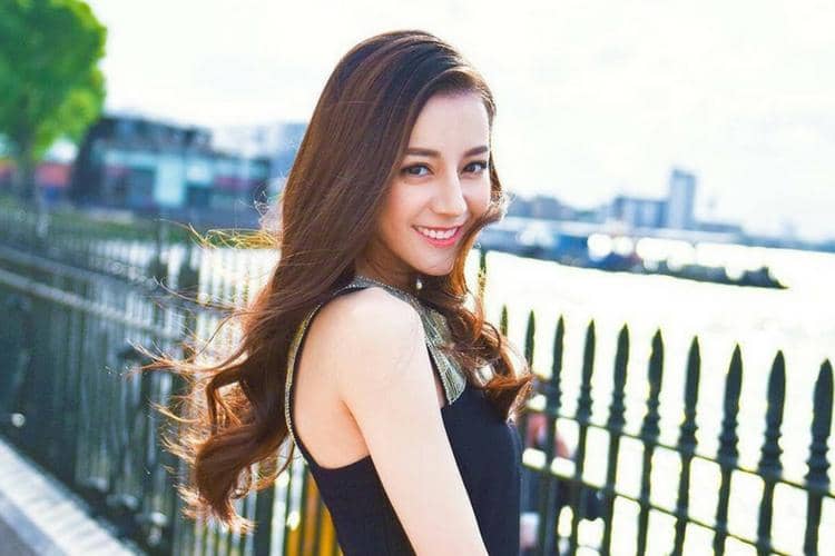 Instagram.com/@dear_dlrb