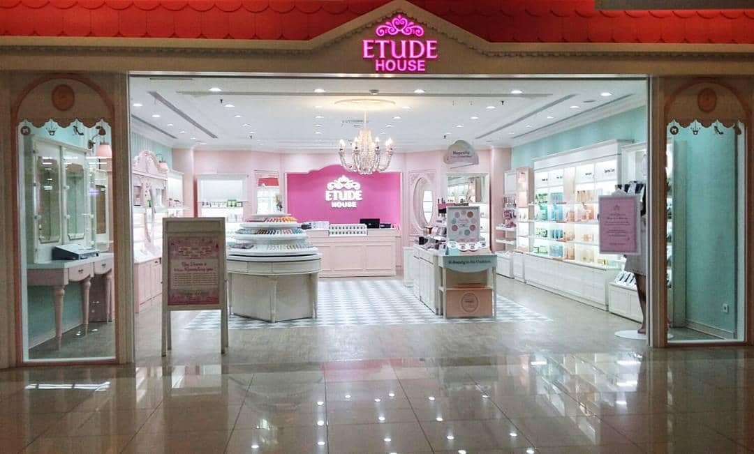 Instagram.com/indonesia_etudehouse