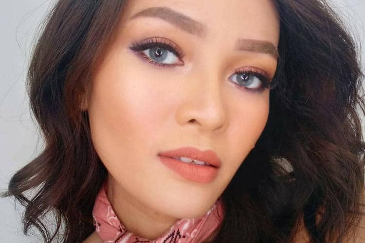 Instagram.com/@rachgoddard